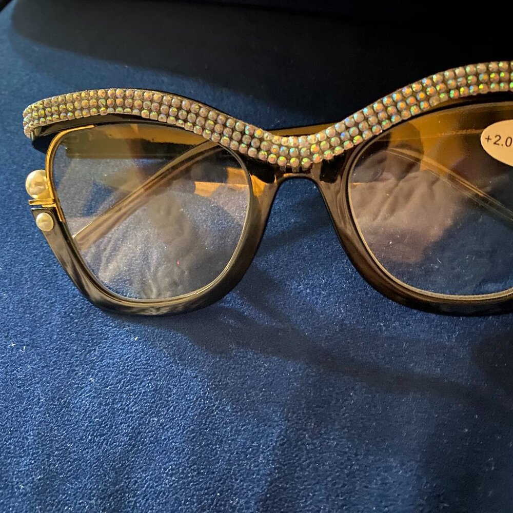 black 2.0 bling and pearl readers